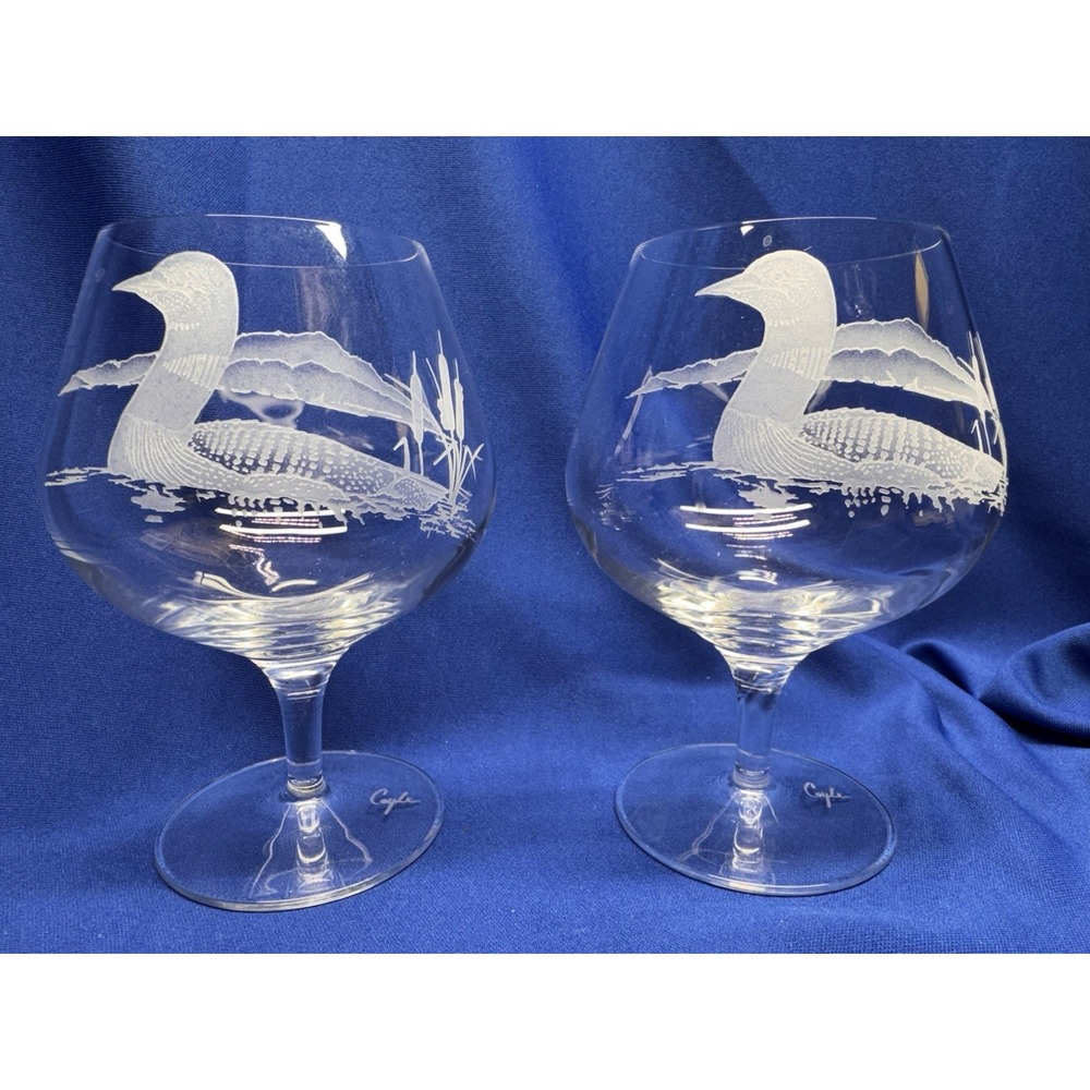 Pair COYLE Signed Crystal Brandy Snifters Loon Wildlife Etched Glasses 6.5" VTG - Picture 1 of 7